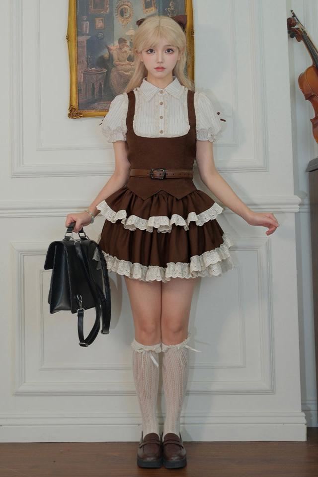 Retro Shirt + Frill Skirt + Belt + Tie