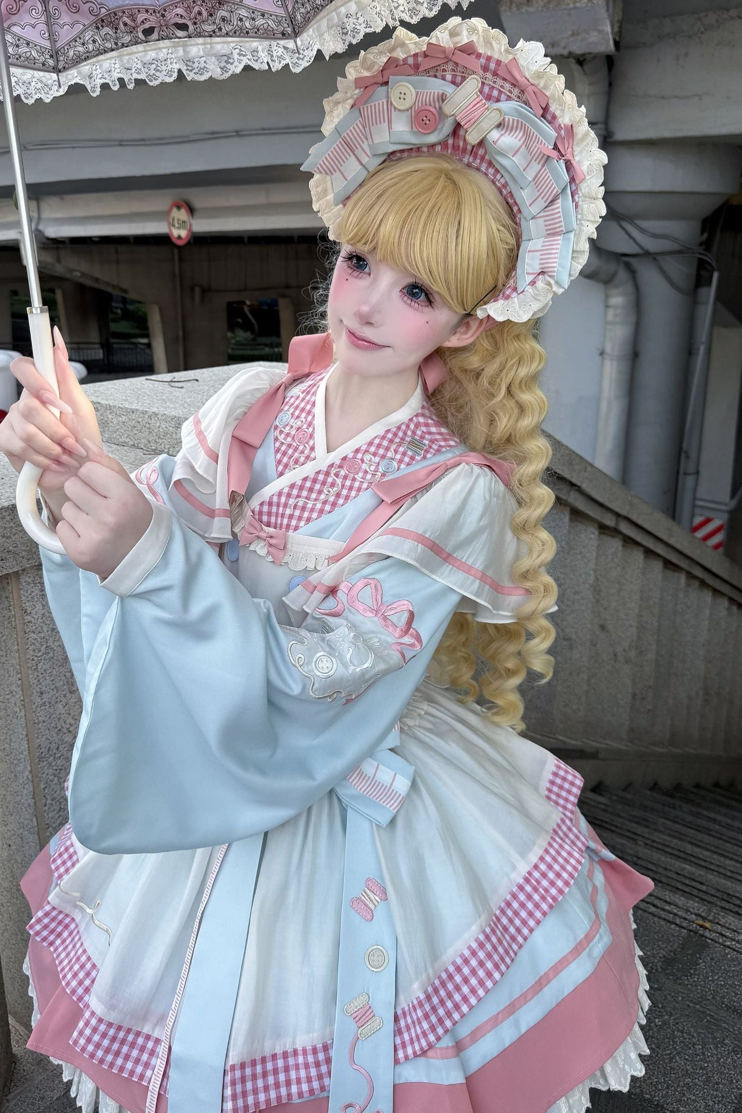 【12月6日予約締切】チャイナロリータエンブロイダリーメイドドレスセット＋ボンネット