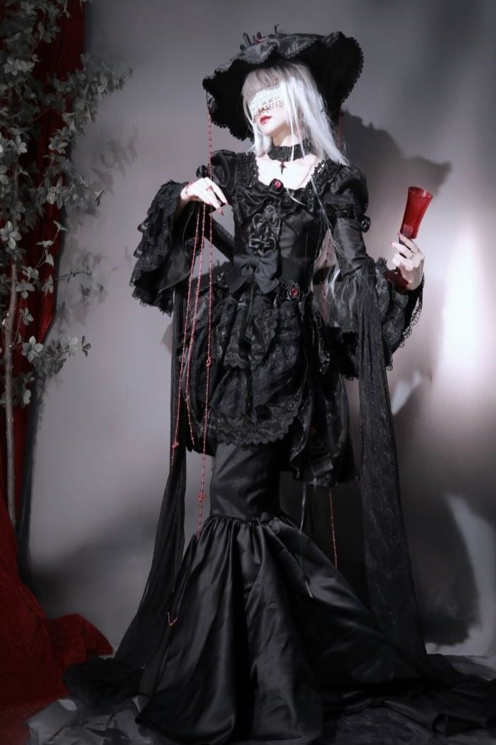 [Reservation deadline: September 18th] Witch Night in Weird Paradise Gothic Cloak + Mini Dress