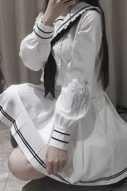 Sailor collar top + pleated skirt