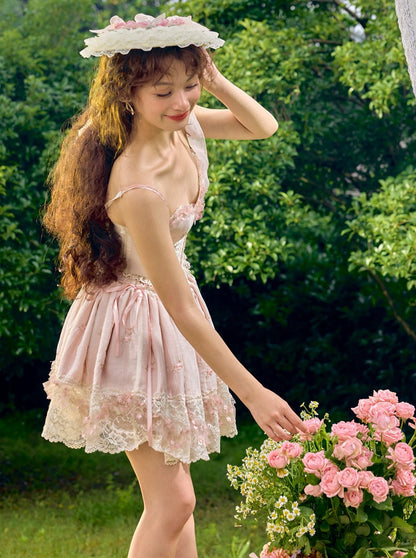 Sweet Waltz Flower Camisole With 2-Way Fishbone Skirt