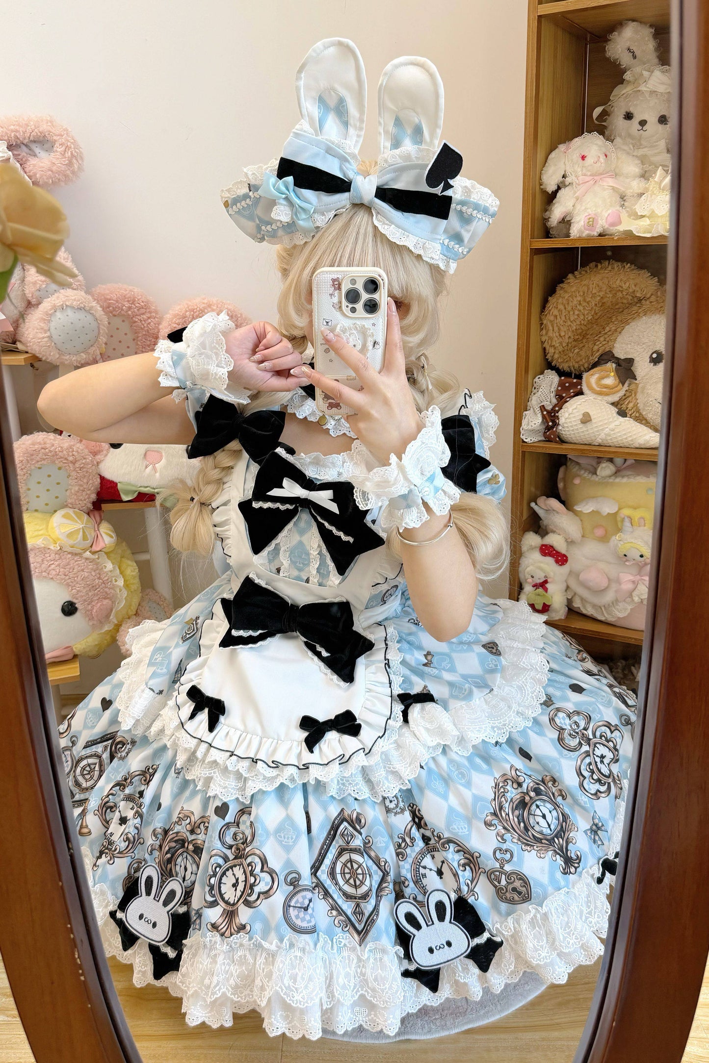 [Reservierungsschluss 30. Juni] Blaue x weiße Alice-im-Wunderland Sweet-Lolita-Accessoires-Serie (Hasenohren-Hut, Hasenohren-Haarreif, Halsband, Taschenuhr-Brosche, rückseitige Schleppen-Schleife, Handgelenkstulpen)