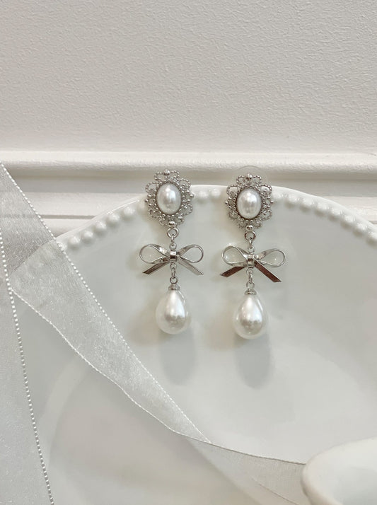 Mito's homemade ballet cat girly pearl bow pure lust ins-style temperament 925 silver pin earring earrings
