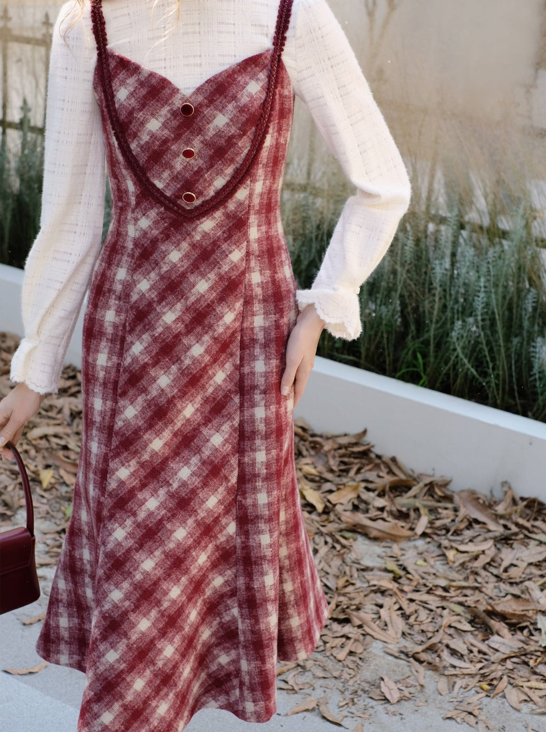 Romantic Retro Plaid Camisole Dress + Pure White Blouse Belchic Romantic Retro Plaid Camisole Dress + Pure White Blouse Belchic