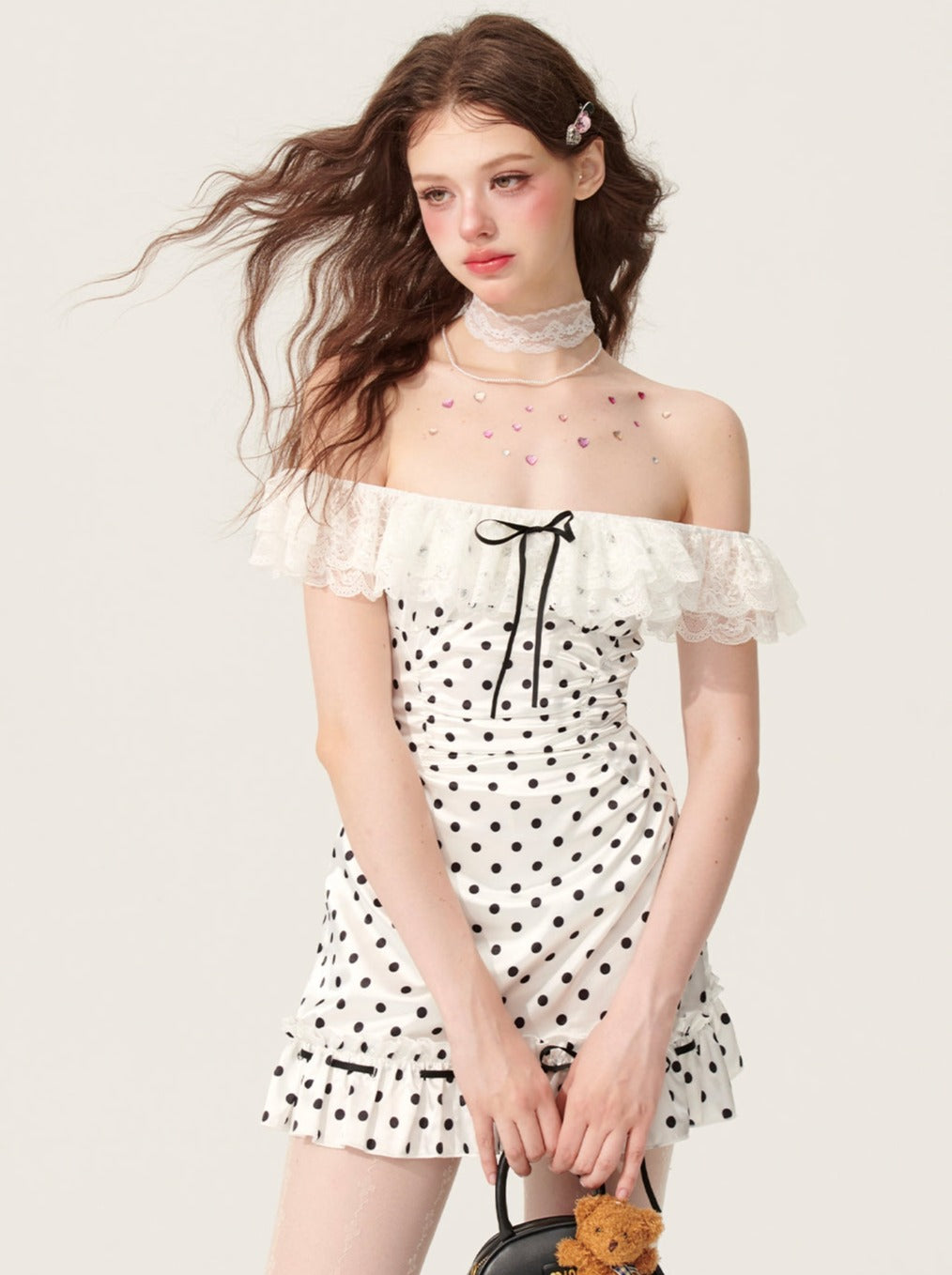 [5월 31일 20시 판매] 레스아이 달빛소나타 원라인 숄더 폴카 도트 레이스 디자인 드레스