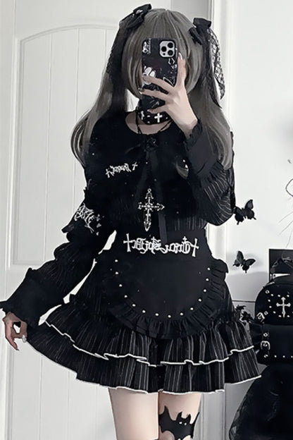 ライトアジアダークスリムロングスリーブトップス+フェイクエプロンショートスカート