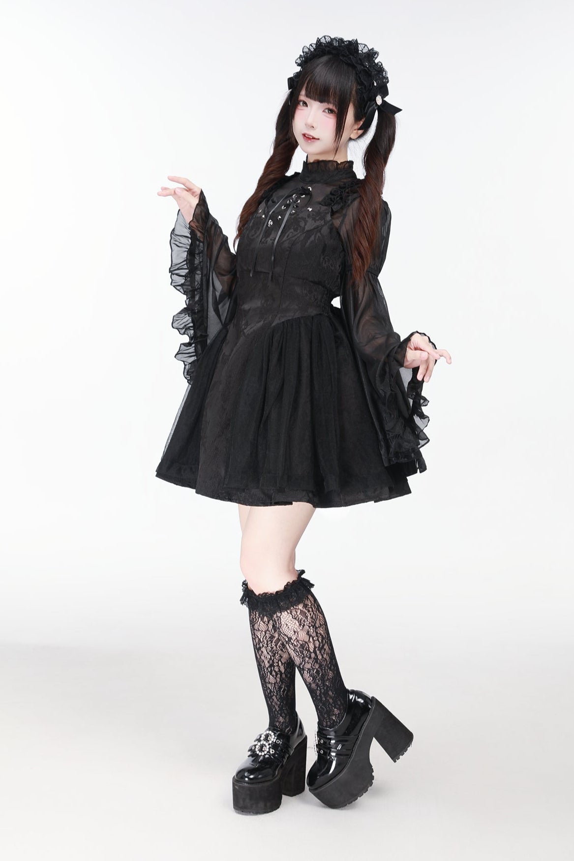 地雷バードサスペンダードレス＋シアースリーブトップス