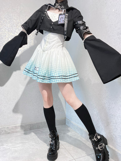 【予約商品】デイリーゴシックレトロパンクスタイルフードジャケット＋プリーツサスペンダースカート