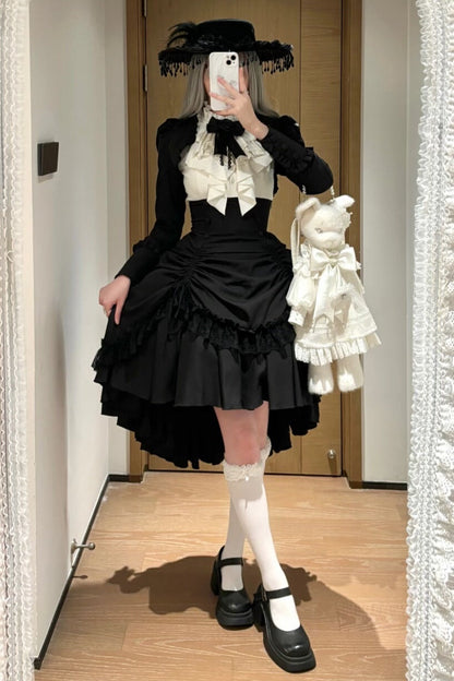 【3月6日予約締切】ダークゴシックブラックコルセットレイヤードプルアップスカート