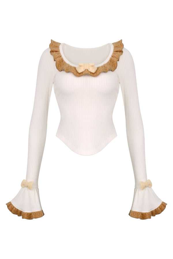 ニットトップス+ブローチ付き子猫サスペンダースカート+ケープ