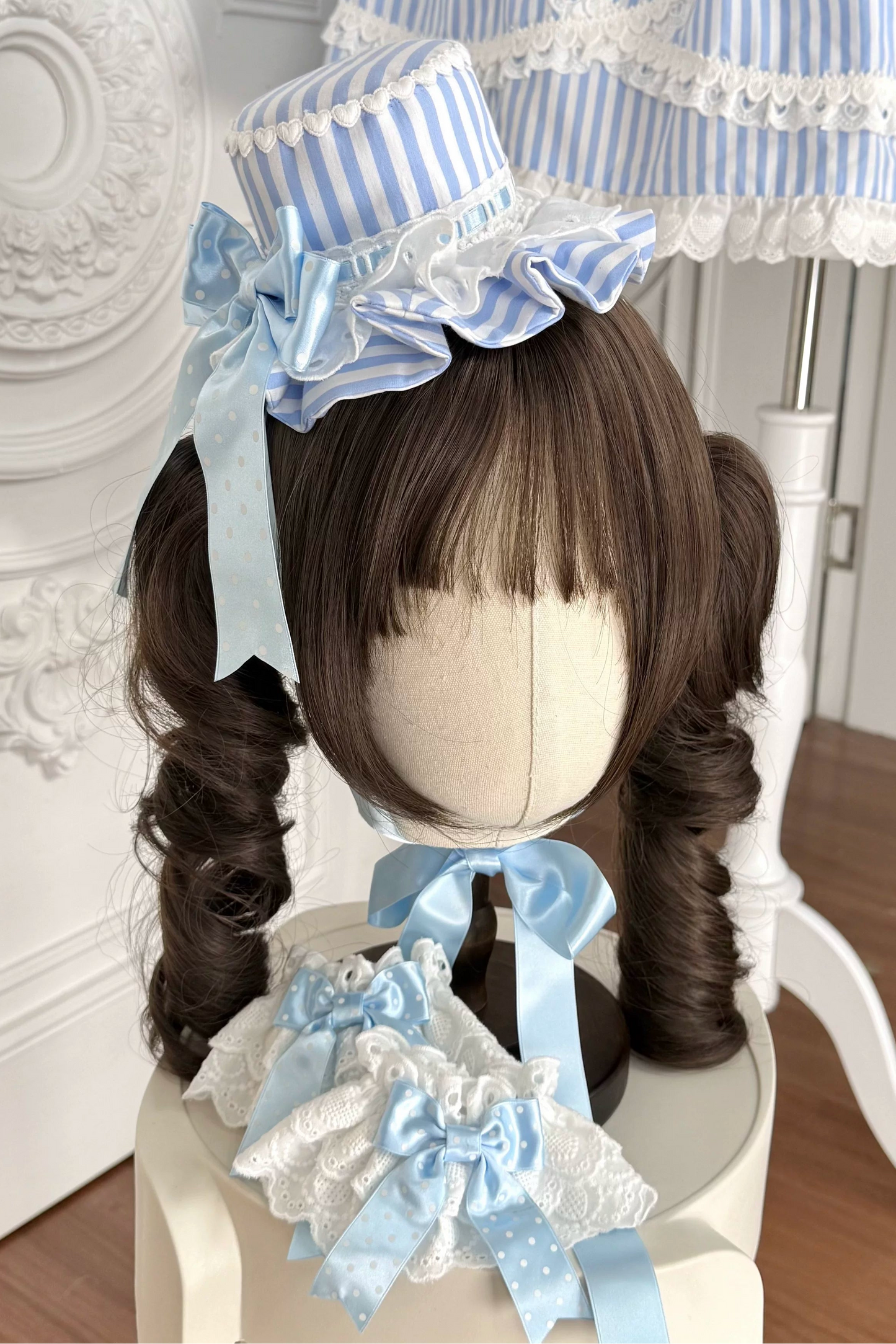 [Vorbestellung] Retro-Puppenartiges Lolita-Kleid + Haarband + Clip + Haube + Hut