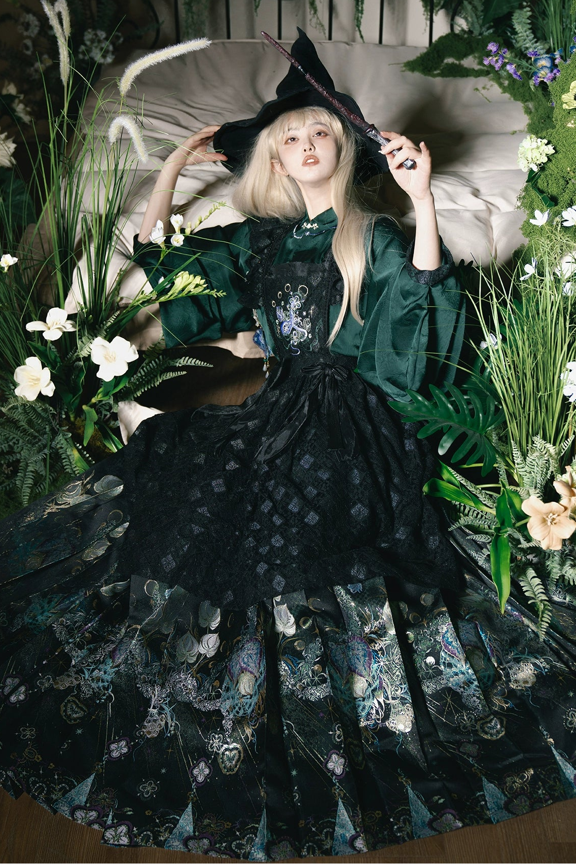 Dark retro jacket + skirt + long skirt + accessories