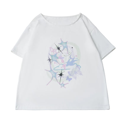 Betörendes T-Shirt mit verträumtem Nebel-Print + Rock + Beinstulpen