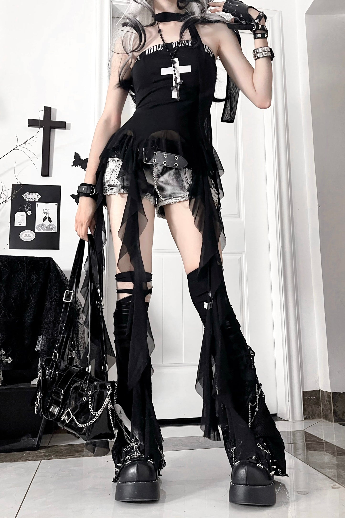 バニーアサシンクロスペンダントバンドゥベストトップス