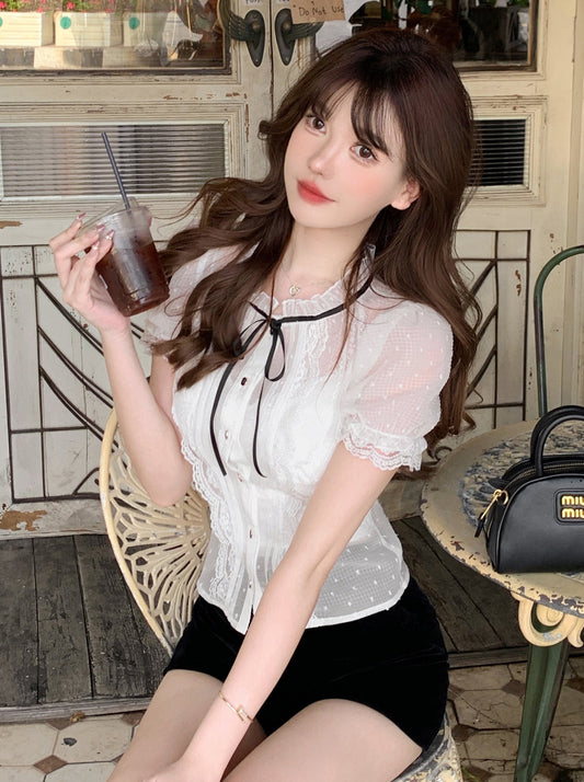 CreamySweet [4/28 20 o'clock new 95% off] summer translucent lace shirt with lace on the back