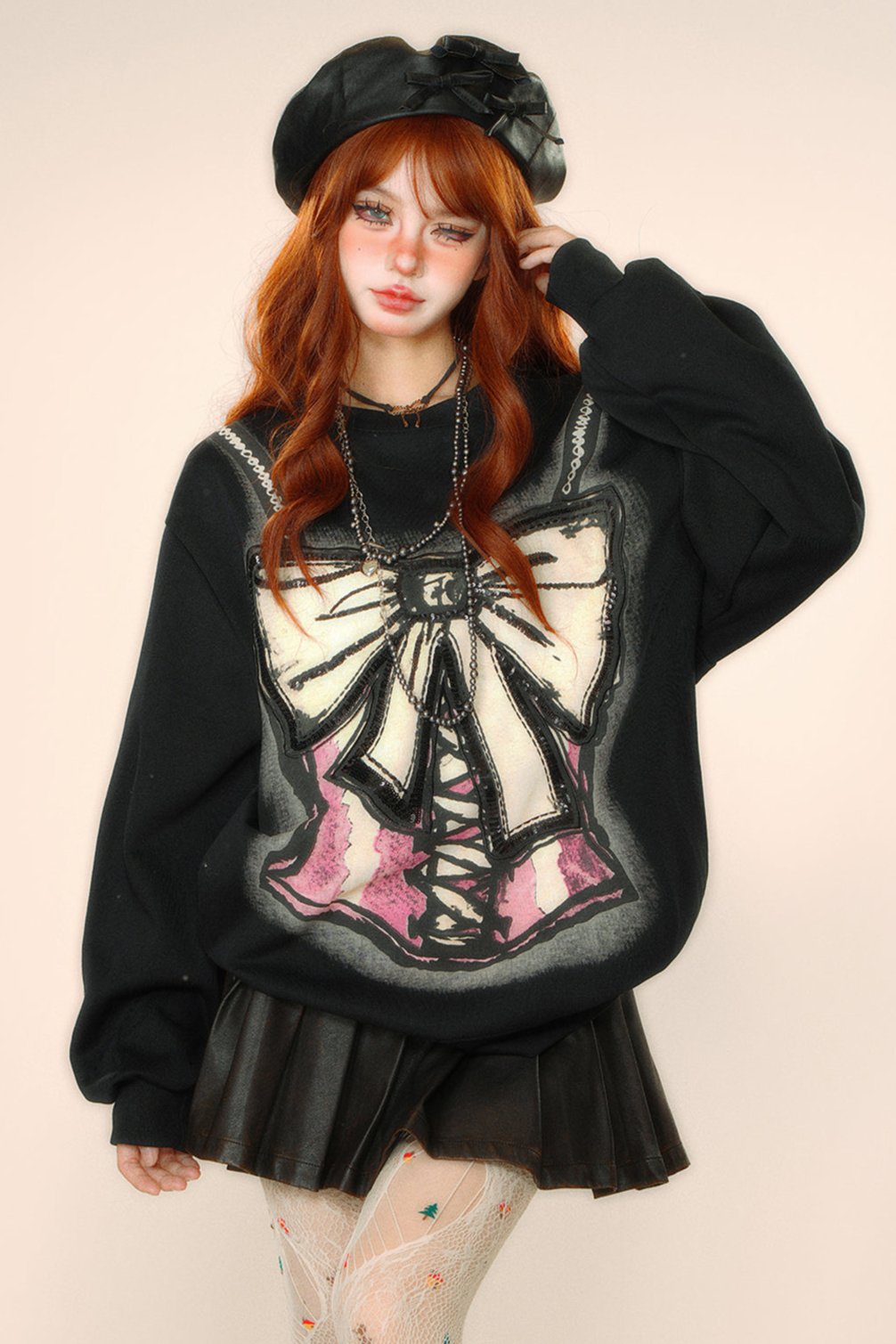 クールボウハンドペイントスウェット