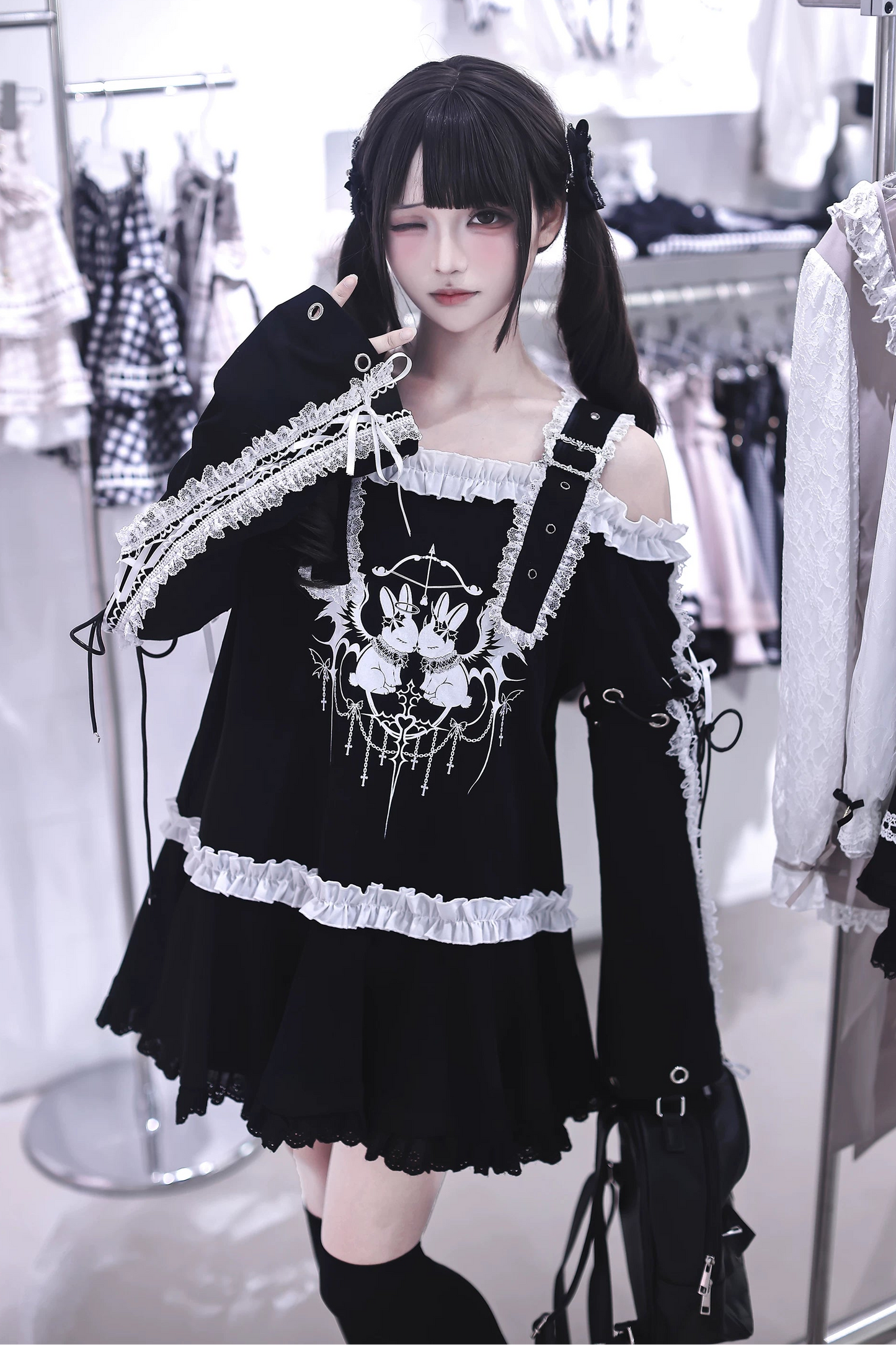 【9月15日予約締切】Dark Punk Gothic Rabbit Print Off Shoulder Long Sleeve Frill Lace Dress