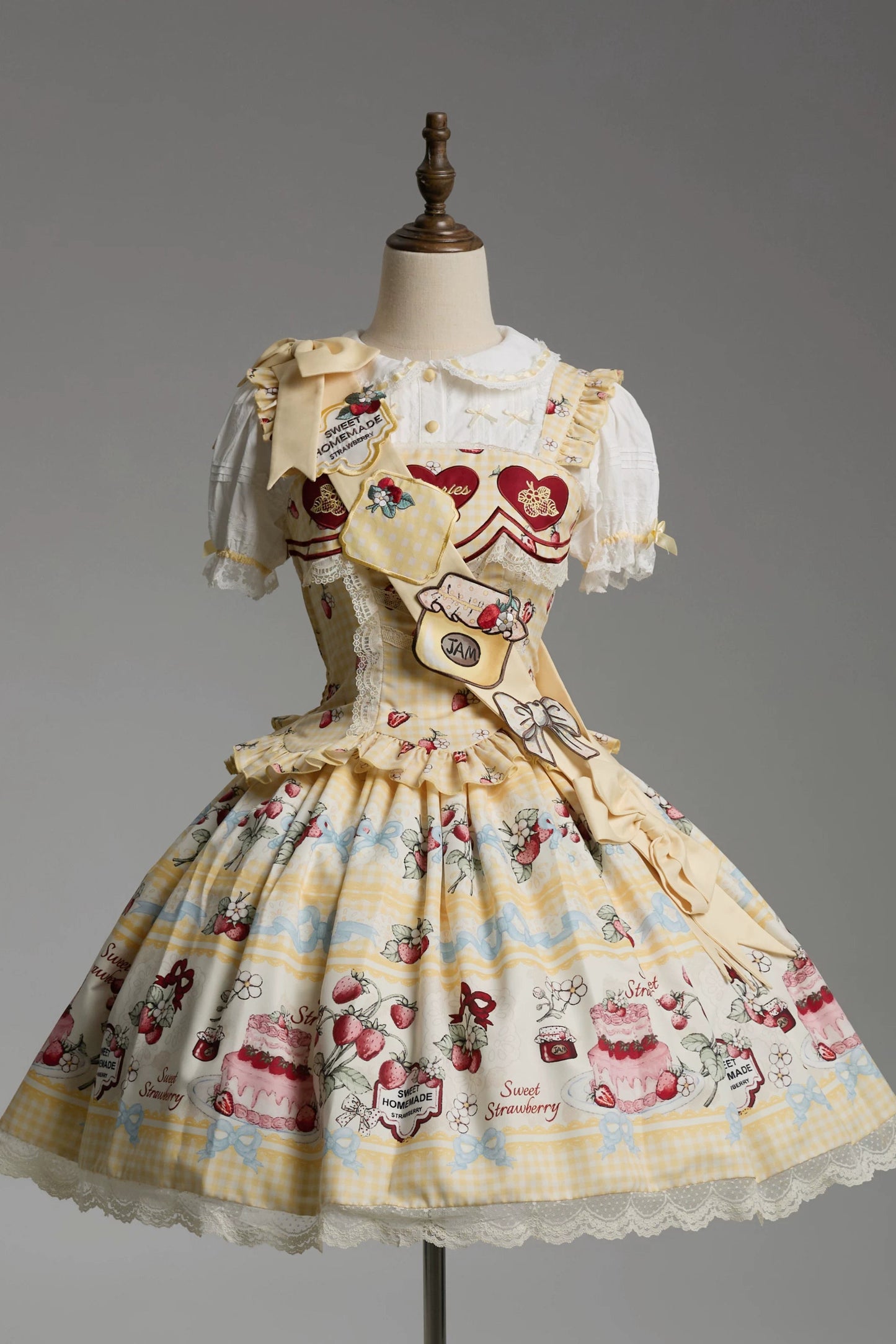 [Vorbestellung bis 14. März] Castle-Strawberry-Süß-Lolita-Hosenträgerrock + Oberteil + Unterhemd + Stirnband + Band