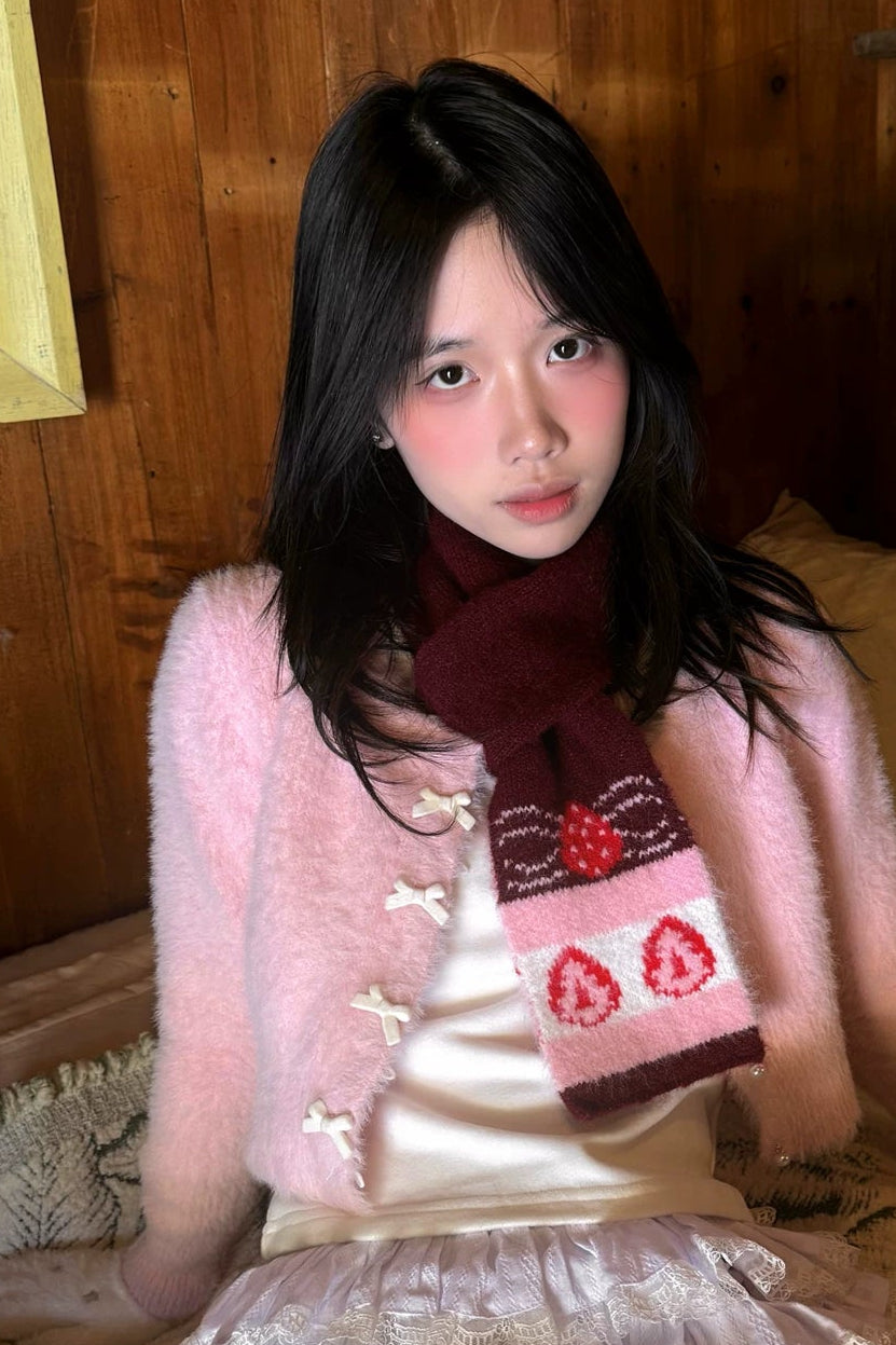 Strawberry Jacquard Knit Scarf