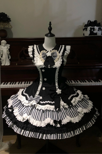 [Reservierungsschluss 22. Juni] Süßes Lolita-Stufenkleid in Pastell und Schwarz mit Sternen und Schleifen
