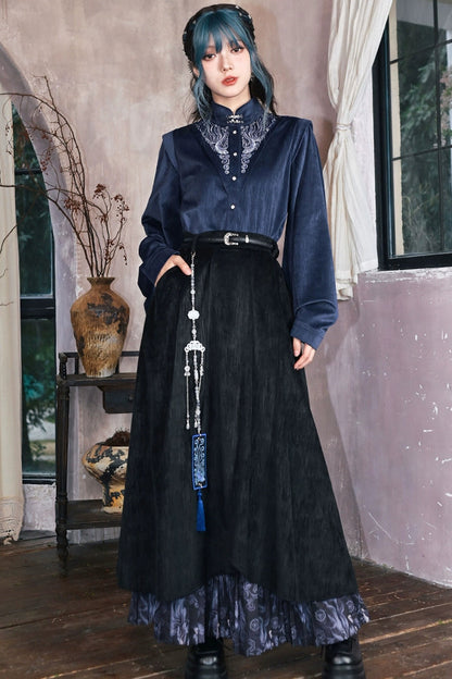 サテンチャイナブラウス