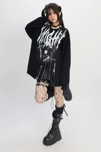 ダークナイトレタースリットトップス