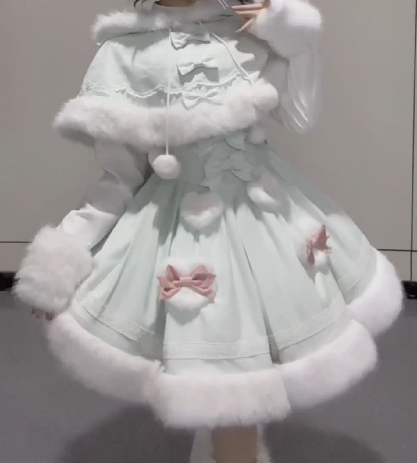 【12月19日予約締切】Sweet Dream Rabbitミントグリーンうさ耳フーディーファーケープ＋OPドレス＋サスペンダードレス＋インナートップス