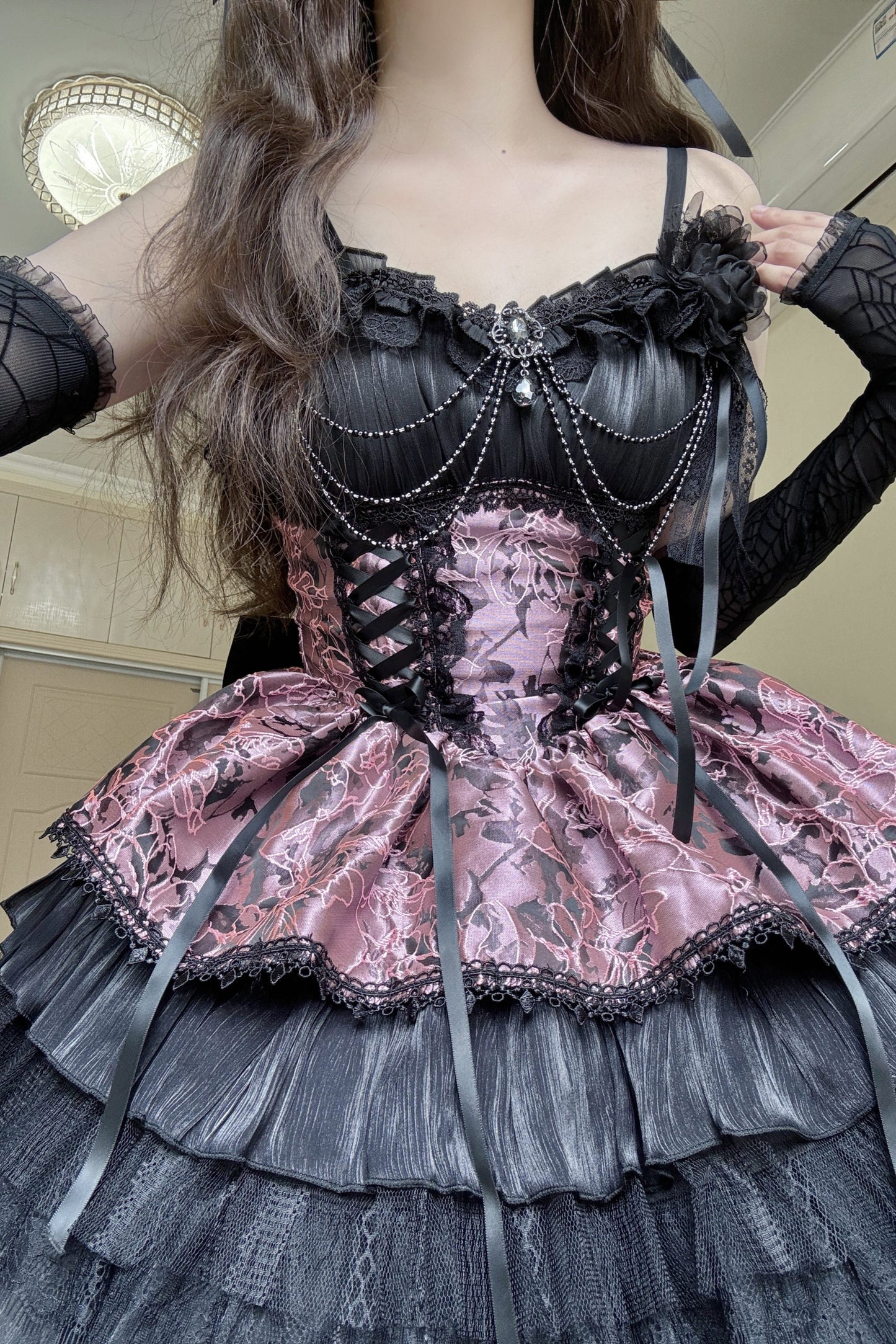 Vestido Lolita con Peto de la Serie Oscura