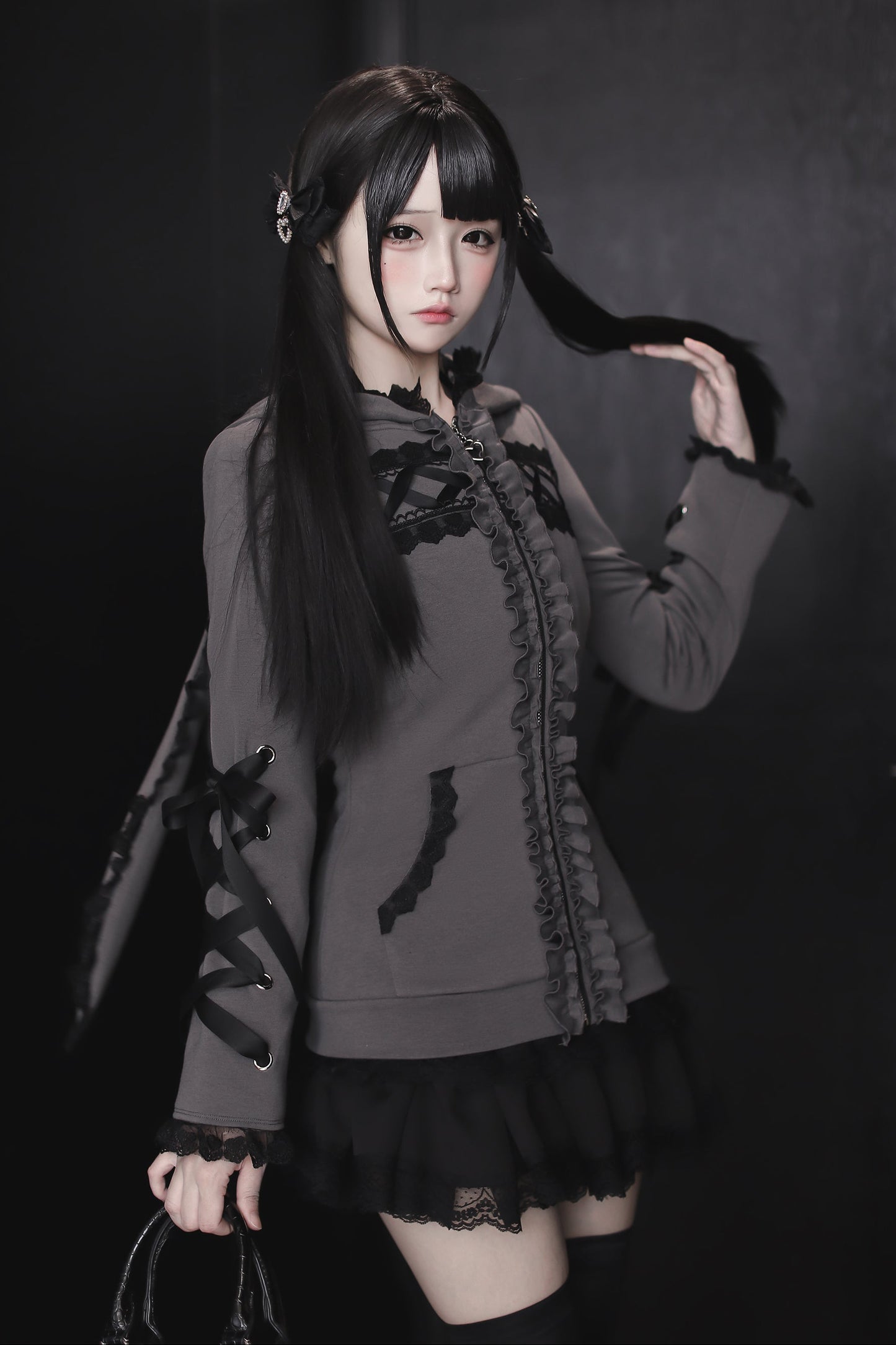 【1月6日予約締切】うさ耳&猫耳フーディーフリルジップジャケット