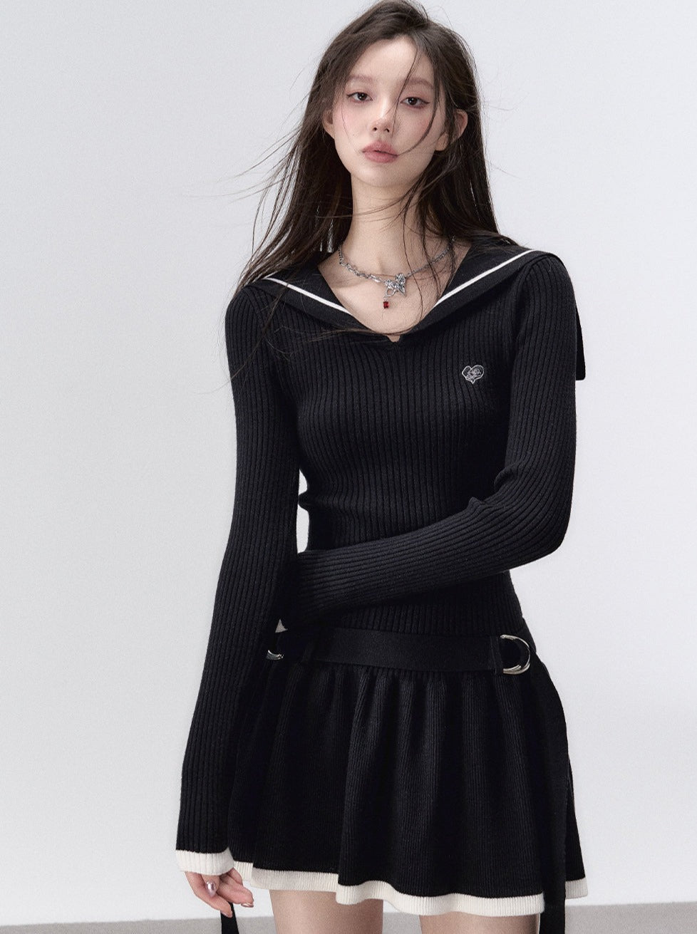 Navy Color Dark Pattern Knit Sailor Dress