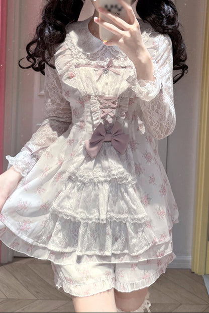 【10月28日予約締切】Pink/White/Black/White 4-Piece Set: Floral Tiered Lace Long-Sleeve Dress + Shorts + Pair of Ribbon Hair Clips + Bow Tie