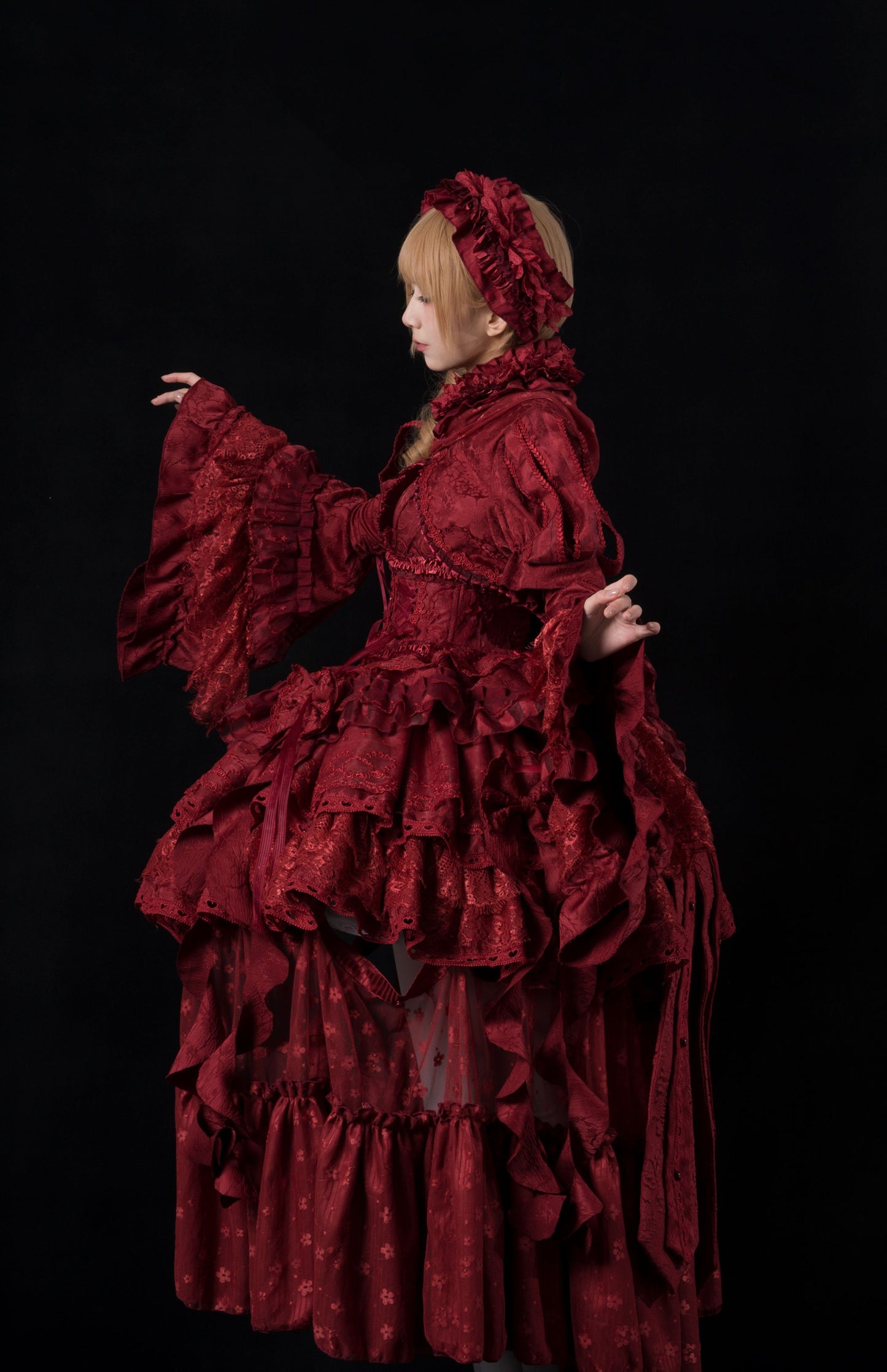 [Deadline for reservation: February 27th] Sword in the Stone Gothic Lolita Dress Suit Complete