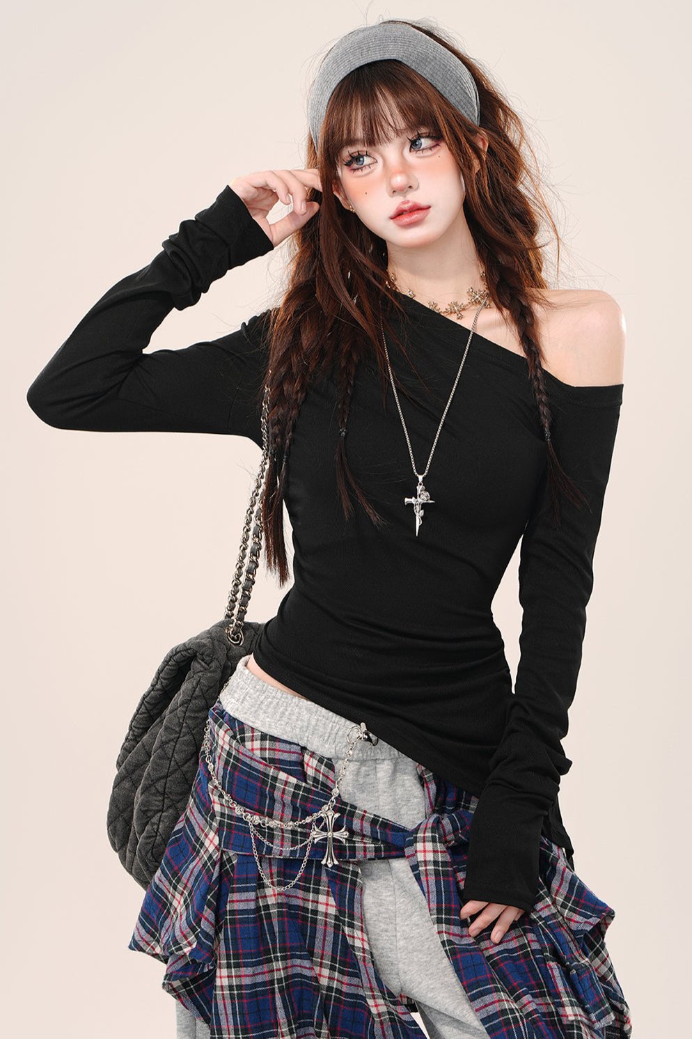 Irregular shoulder long sleeve top