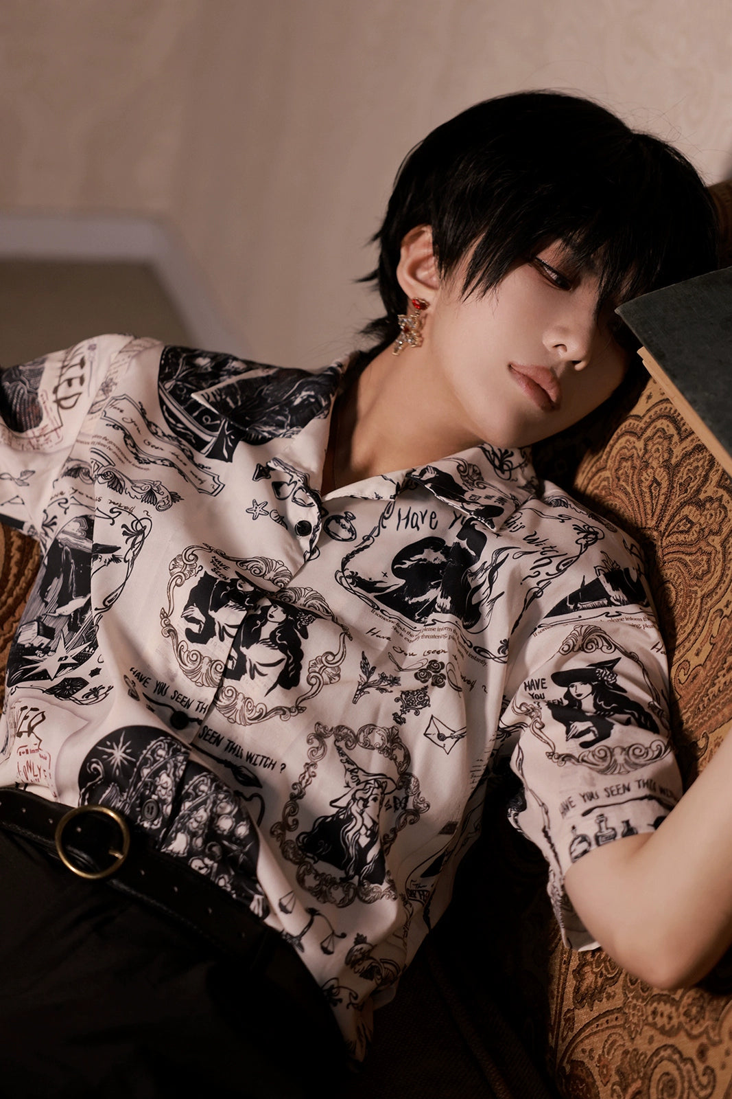 アンティークプリントデザインシャツ