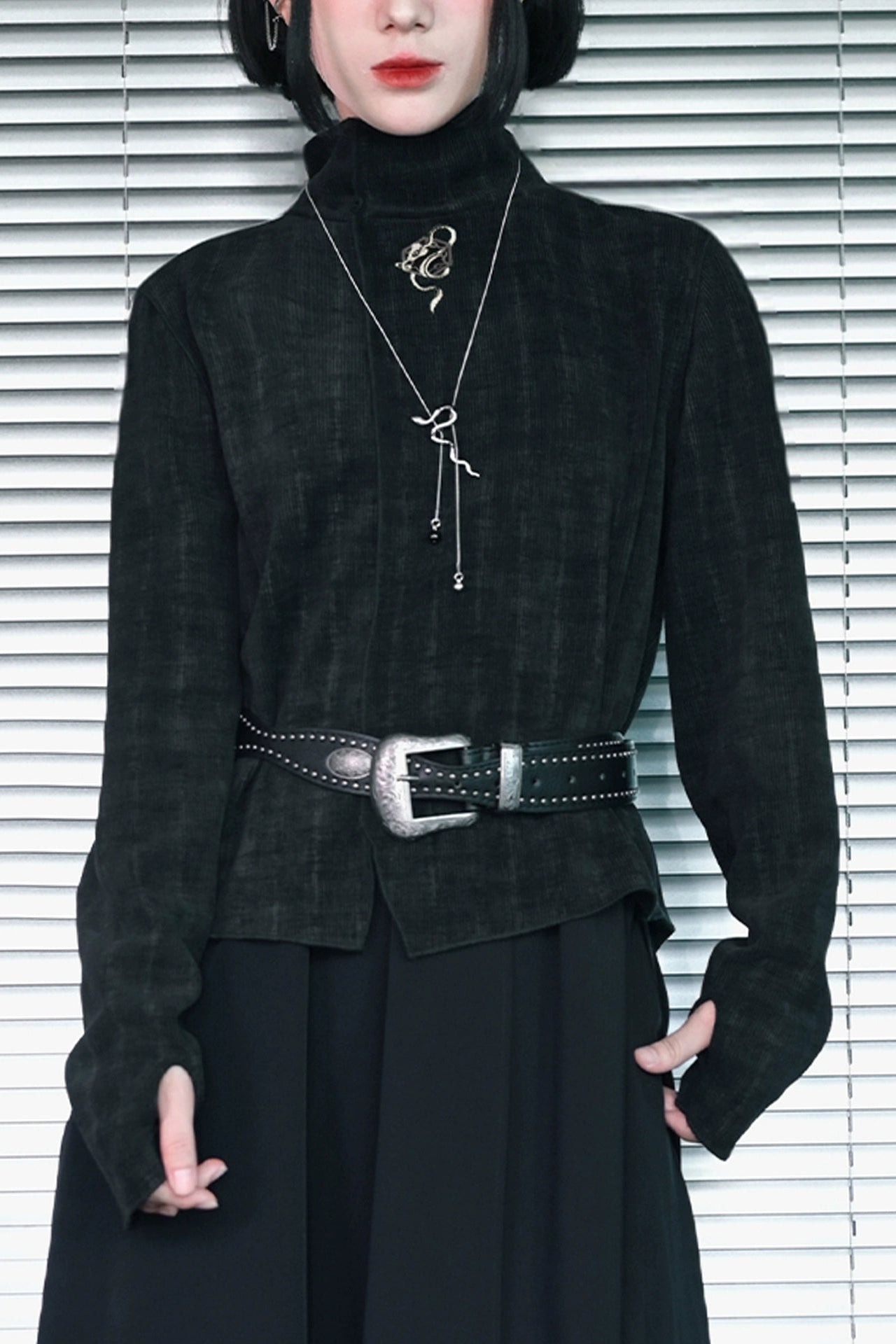 Weird House "Traceability" new Chinese retro exquisite carved belt women's design sense of national style irregular trousers