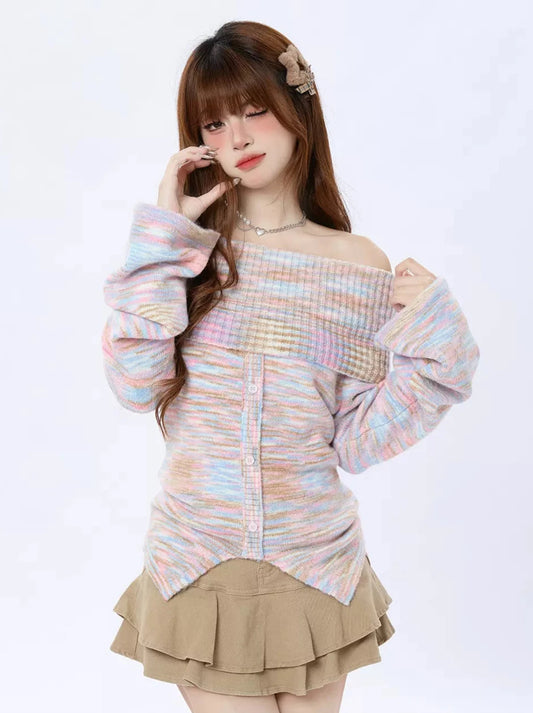 Pure Dzire Rainbow Stripe Off-Shoulder Knit (tricot à rayures arc-en-ciel)