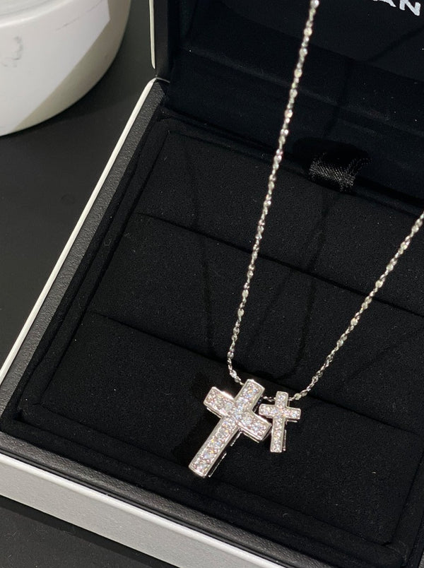 Gossip Girl Silver Cross Necklace