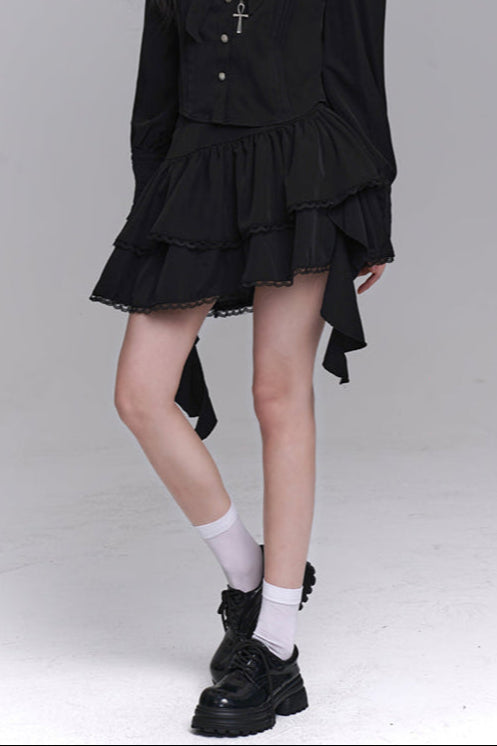 Chic mode shirt + short skirt