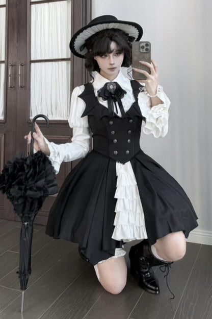 [Pre-order Deadline: October 29] Gothic Vampire Butler White Lace Flare Sleeve Shirt + Bat Collar Ruffle High-Low Lolita JSK Dress Set + Jewel Bow Tie