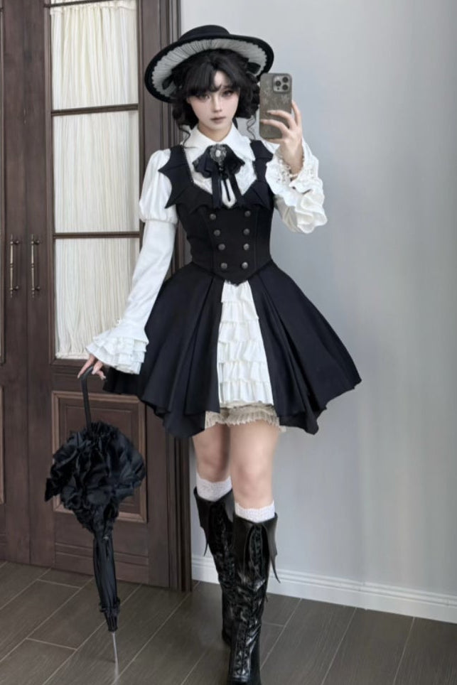 [Pre-order Deadline: October 29] Gothic Vampire Butler White Lace Flare Sleeve Shirt + Bat Collar Ruffle High-Low Lolita JSK Dress Set + Jewel Bow Tie
