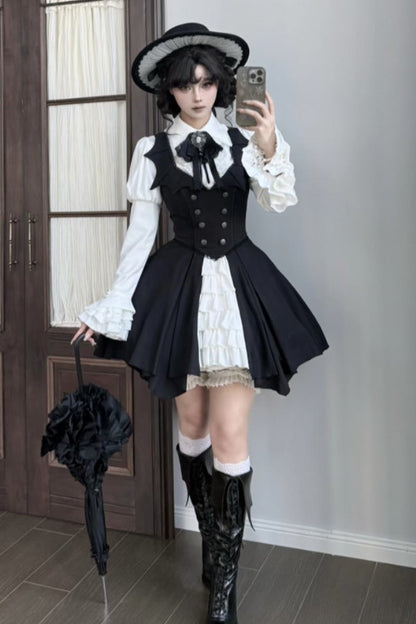 [Pre-order Deadline: October 29] Gothic Vampire Butler White Lace Flare Sleeve Shirt + Bat Collar Ruffle High-Low Lolita JSK Dress Set + Jewel Bow Tie