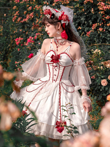 Robe élégante de la Reine blanche du Palais des Fleurs pour le mariage