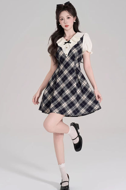 College Style Check Puff Sleeve Dress