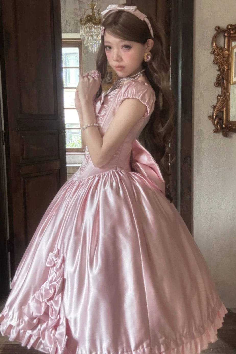 [Pre-order Deadline: August 8] Elegant Silver Satin Lolita Romantic Ribbon Dress Set