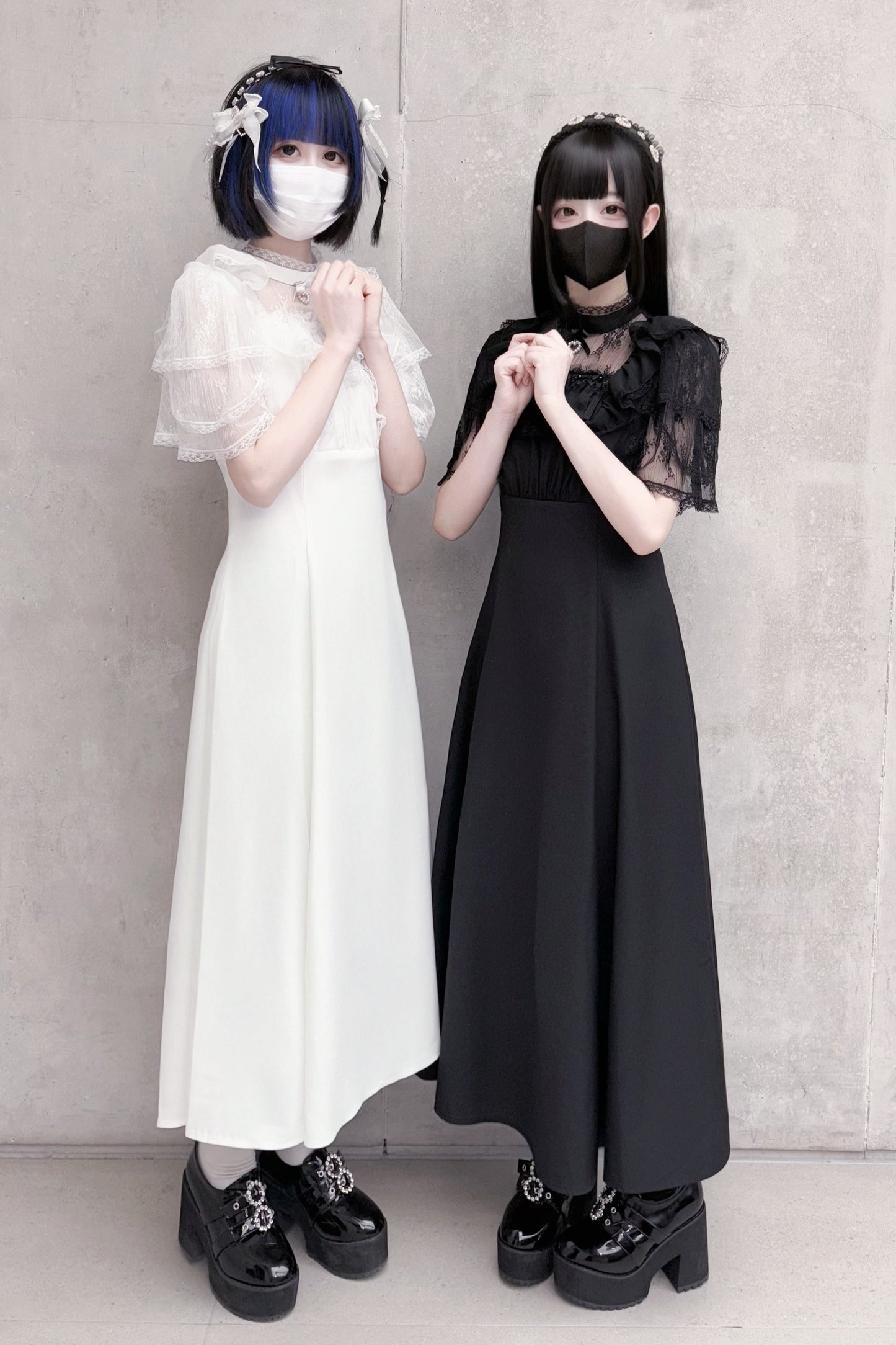 [Reservations] Lace Pearl Sheer Sleeve Long Dress