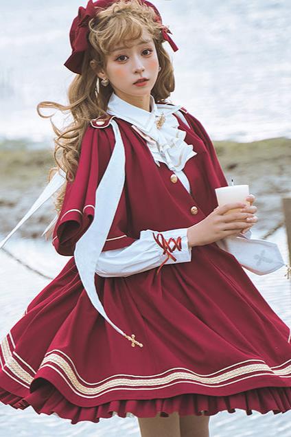 [Reservation deadline: October 11th] Forest Choir Gothic Cape Dress Set