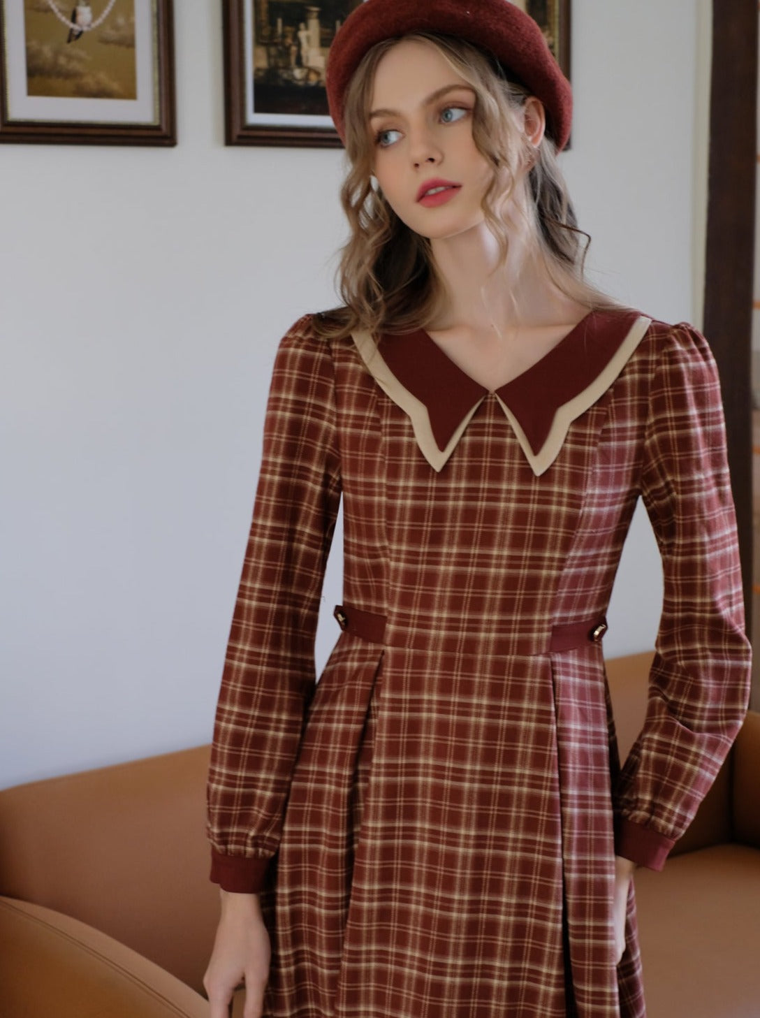 Black Tea Latte French Retro Butterfly Collar Check Dress