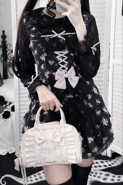 【10月28日予約締切】Pink/White/Black/White 4-Piece Set: Floral Tiered Lace Long-Sleeve Dress + Shorts + Pair of Ribbon Hair Clips + Bow Tie