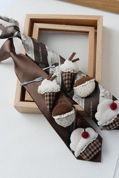 Cravate vintage en tissu Dessert