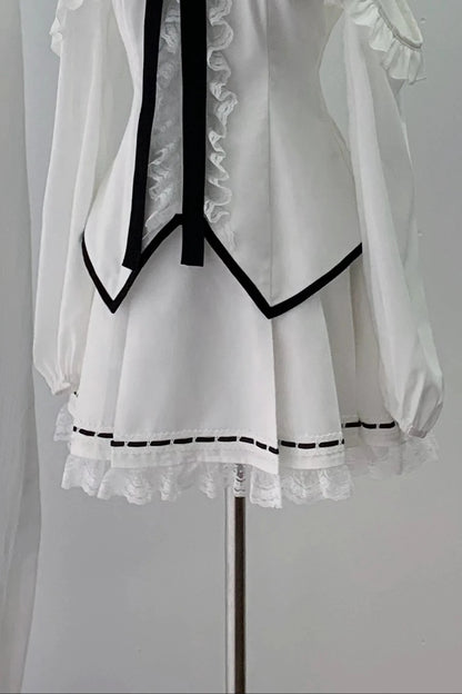 [Vorbestellschluss: 1015] Weiße Gothic-Spitzenbluse mit langen Ärmeln und Cut-out-Schultern&nbsp;mit abnehmbaren Schleifen+Spitzen-Boxfaltenrock